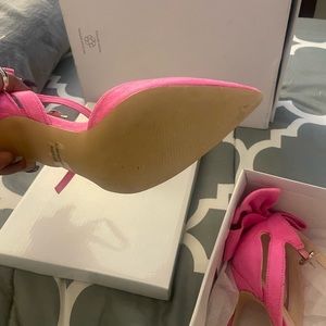 Cute pink heel